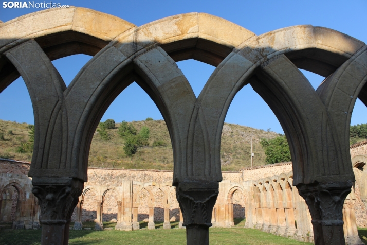 Vuelven el azul intenso y el sol al cielo de Soria