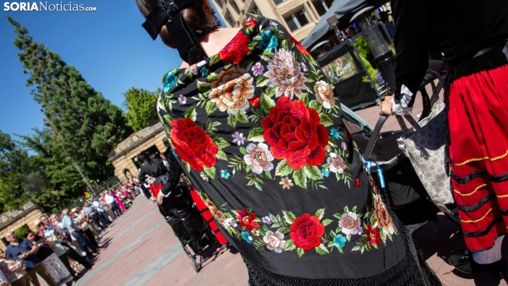 GALERÍA | Miles de piñorras han desfilado en el Domingo de Calderas 2023