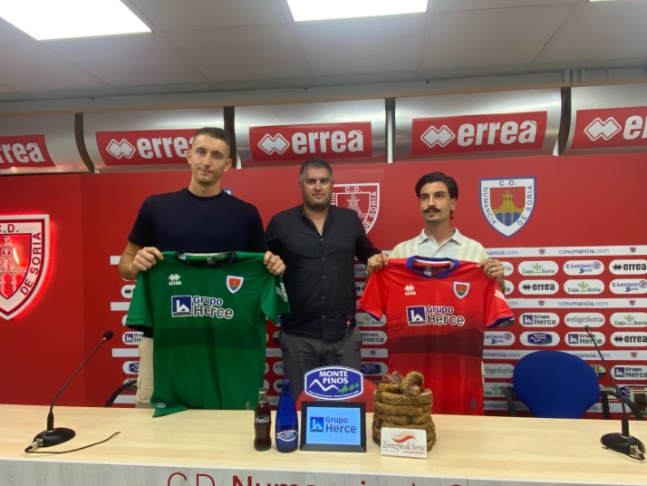 Álex Huerta no cierra la puerta a más posibles regresos en el Numancia