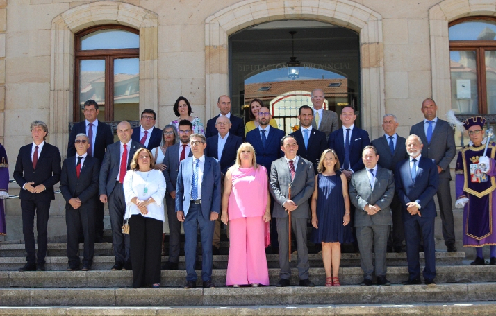 El pleno de constitución de la Diputación Provincial, en imágenes