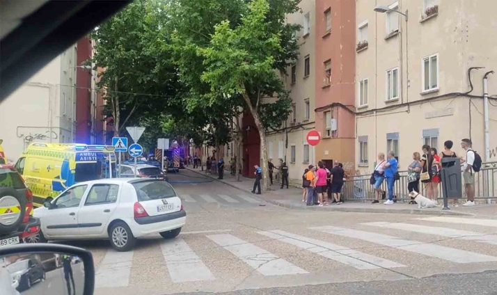 Una mujer fallecida y tres intoxicados en el incendio de una vivienda en Zamora