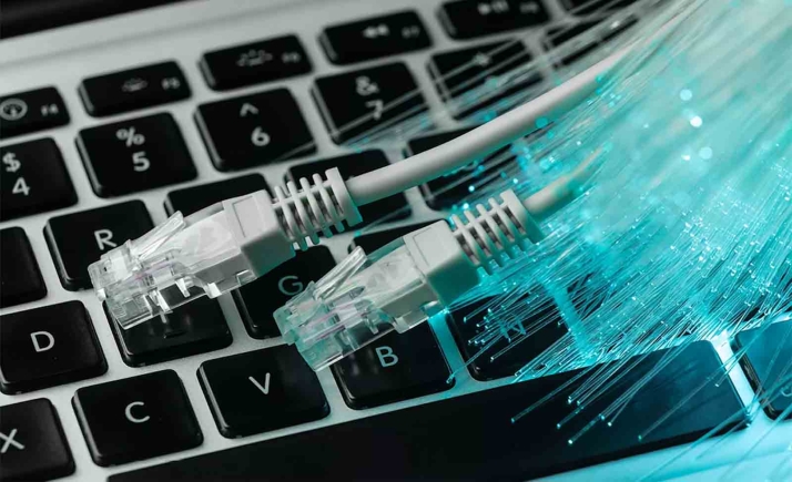 Castilla y León abre el plazo del bono digital para acceder a conexiones de alta velocidad a personas o unidades familiares vulnerables