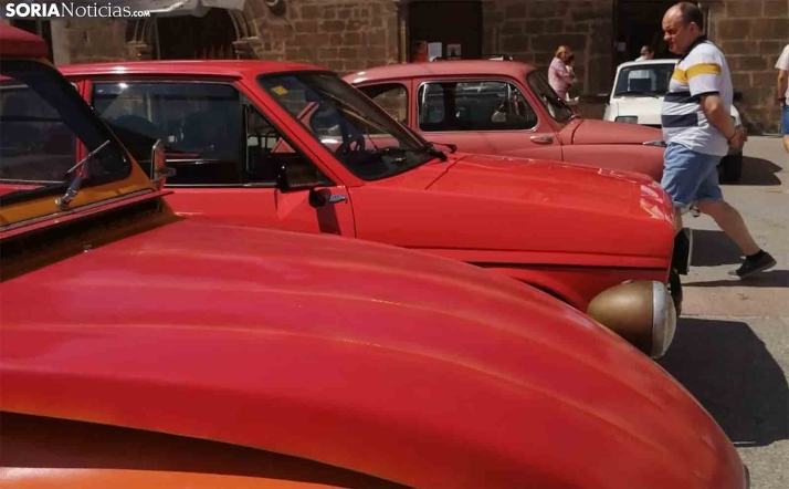 Coches antiguos en Ágreda