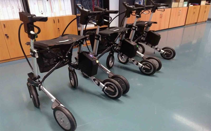 Castilla y León contará con 400 andadores inteligentes, por 1,3 M€, para promover la vida independiente de los mayores