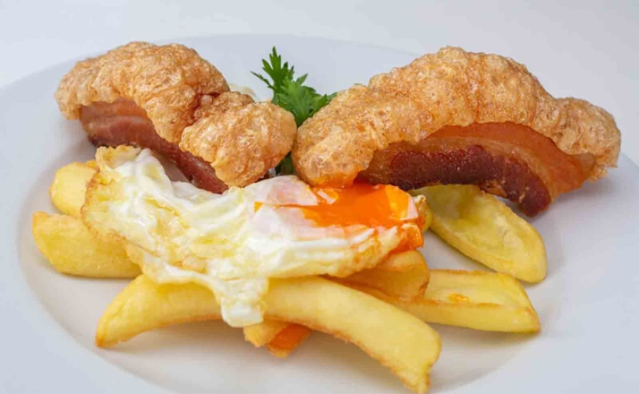 Las creaciones de las IV Jornadas del Torrezno de ASOHTUR sorprenden al público y al jurado