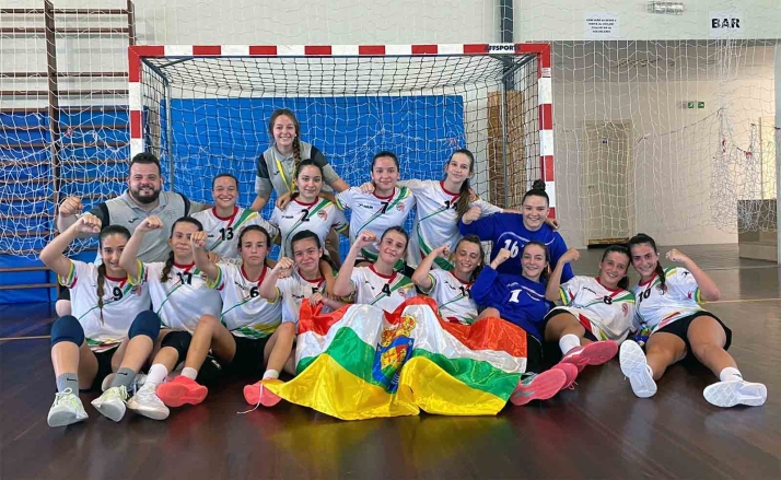 Técnicos del BM Soria, con La Rioja en el torneo internacional de Paredes