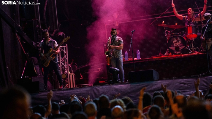 IMÁGENES | Garray, a rebosar