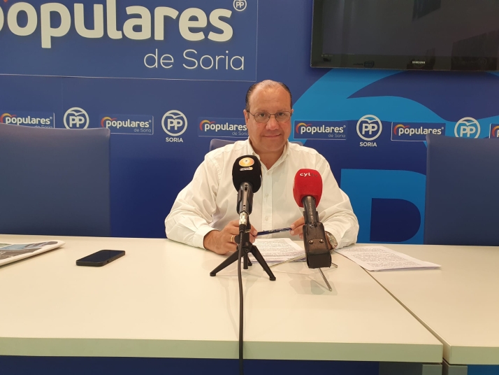 Heras responde al PSOE: Se parecen al parchís, comen una y cuentan 20