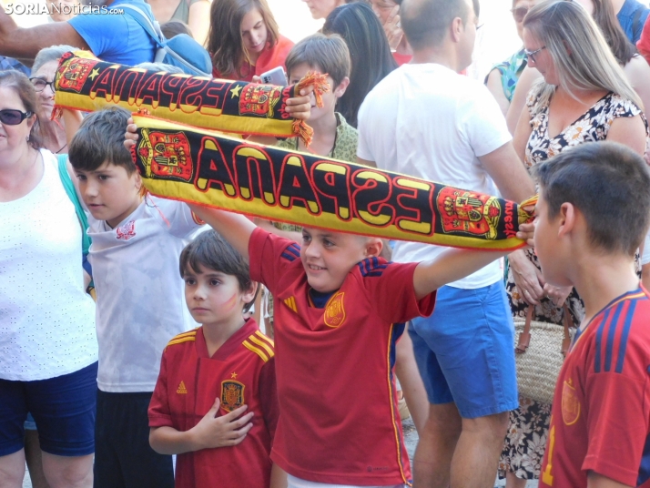 En imágenes: Soria vive la final del Mundial de Fútbol desde la plaza Mayor