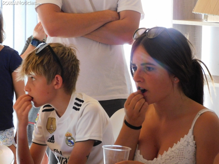 FOTO A FOTO | Quintana Redonda se disputa el trofeo de mejor comedor de pipas