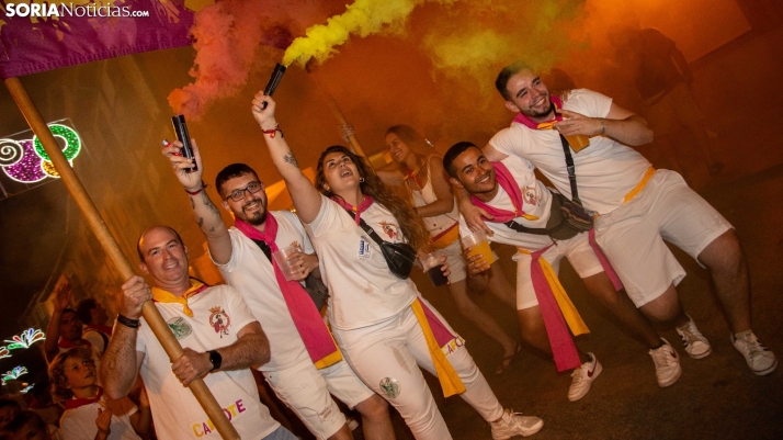 Las mejores imágenes del desfile de inicio de fiestas en El Burgo de Osma