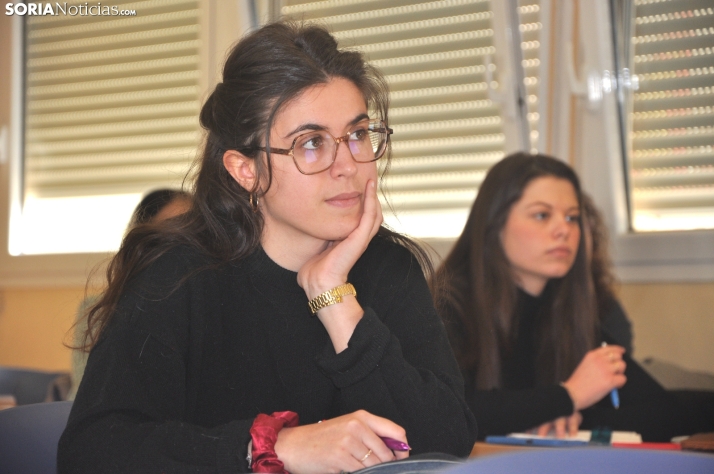 La Junta destina 300.000 euros en becas universitarias para cursar un idioma extranjero