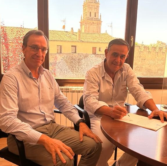 El Burgo oficializa la adquisición de Argaela