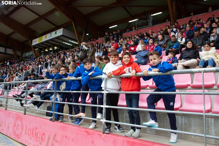 El Numancia devuelve poco a poco la ilusión a la ciudad y ya supera los 1.500 abonados