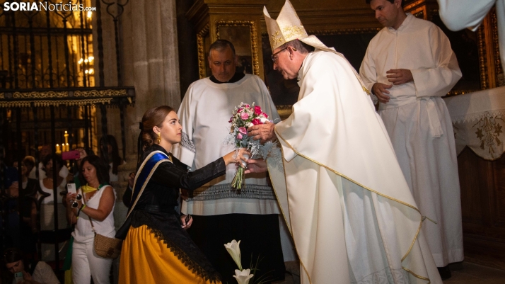 Galería: El Burgo de Osma rinde honores a la Virgen del Espino