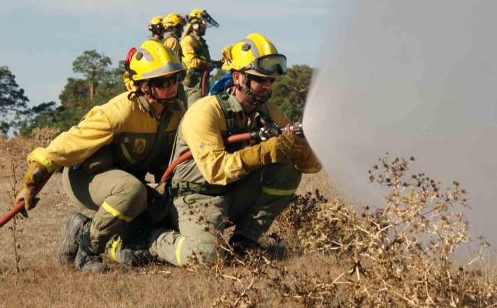 Arden 900 metros en Tardesillas