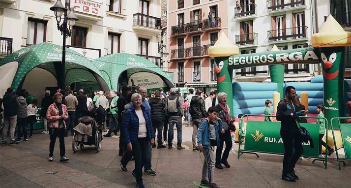 VUELTA CICLISTA | Pedaleo solidario con Caja Rural en Vinuesa