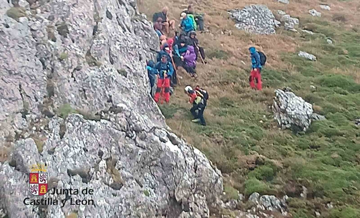 Rescatado un herido tras caer en la montaña leonesa 