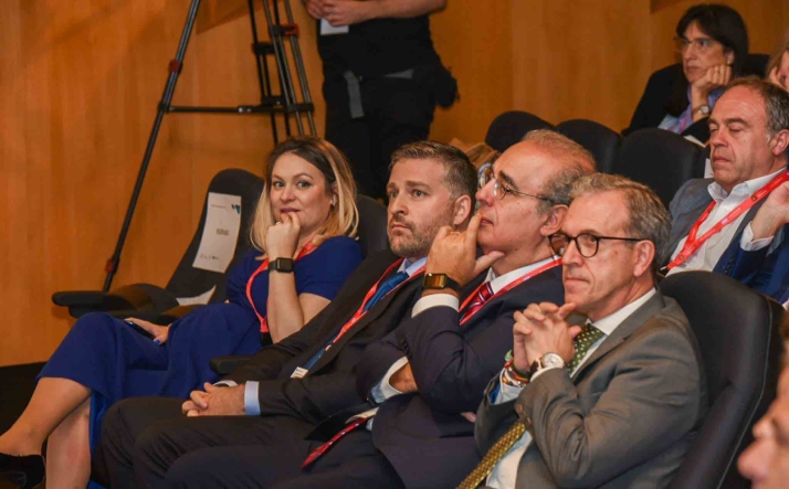 La Junta aboga por proyectos innovadores para el mercado minorista