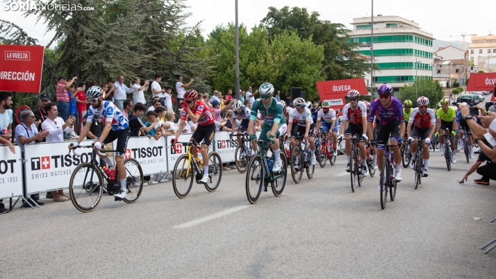 Fotos: Ólvega se viste de gala para recibir a los mejores ciclistas del mundo