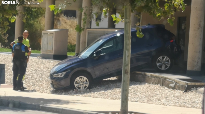 Fotonoticia: Por ahí no es