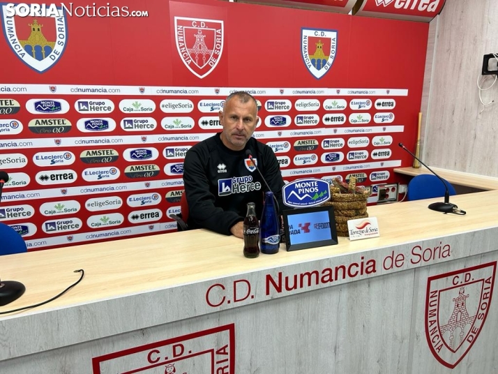 Javi Moreno y la defensa: Las estadísticas dicen que somos los terceros más blandos del grupo