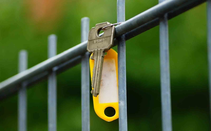 Confirmada una condena de 4 años a la arrendadora de un piso que cambió la cerradura sin permiso del inquilino 