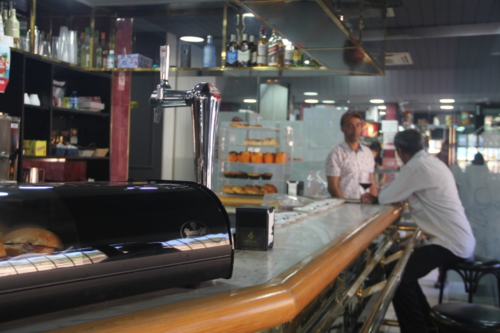 Castilla y León promoverá la apertura de bares o centros de ocio en los municipios de menos de 100 habitantes