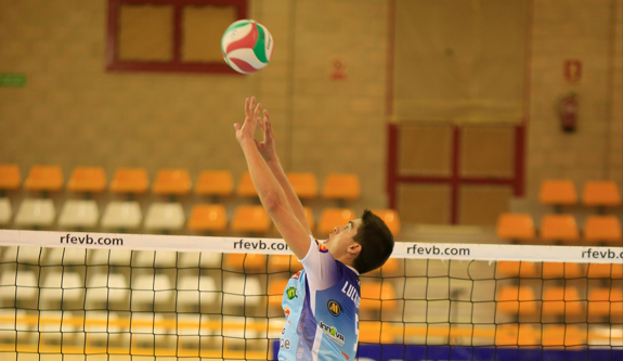 El soriano Lucas Lorente, elegido mejor colocador de la jornada en la Superliga Masculina de voleibol