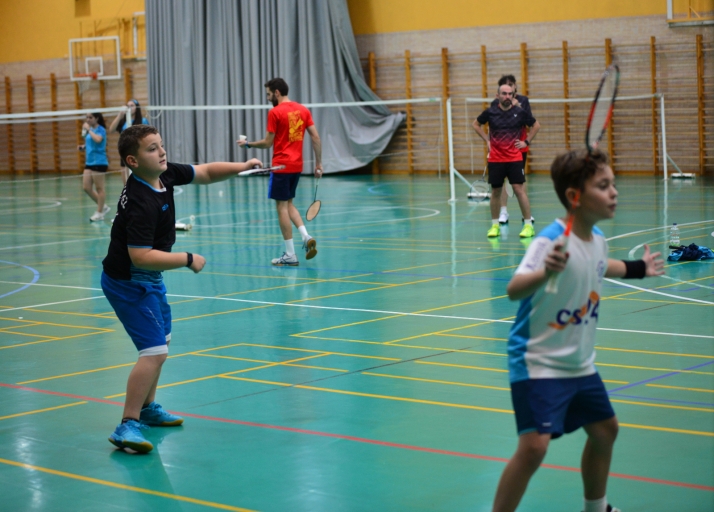 El circuito provincial de bádminton llega a su final en el Fuente del Rey