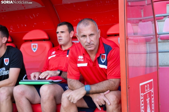 El Numancia espera que Javi Moreno, ingresado por un cólico al riñón, llegue frente al Villanovense
