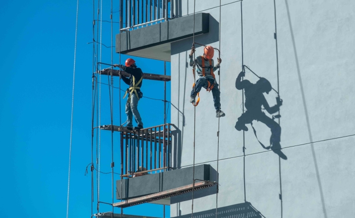 Castilla y León reúne a expertos de 15 autonomías para compartir técnicas de trabajo en altura para la conservación de la naturaleza