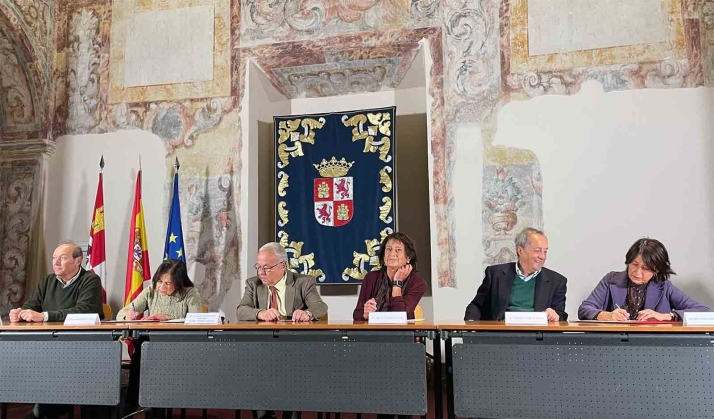 La familia Delibes cederá el legado del escritor para su custodia y exhibición en Valladolid