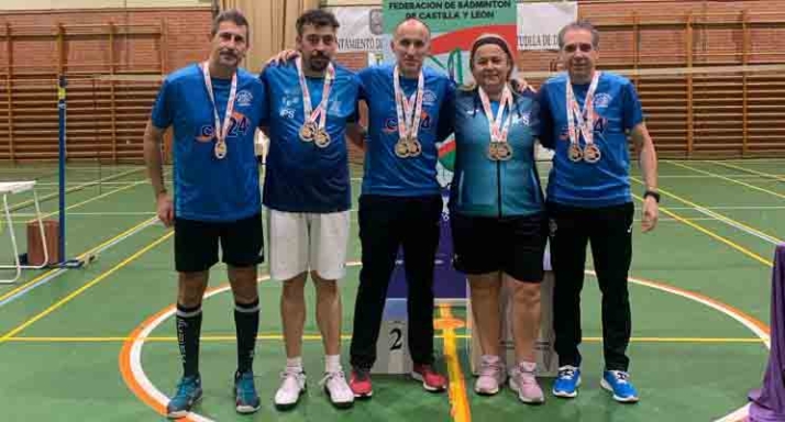 Gran actuación del bádminton soriano en la prueba territorial de Tudela de Duero