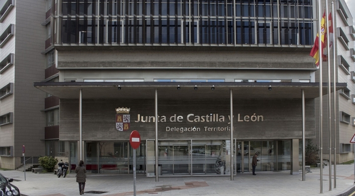 Castilla y León propone la convocatoria de casi 3.000 plazas para opositores en la oferta de empleo público de 2023