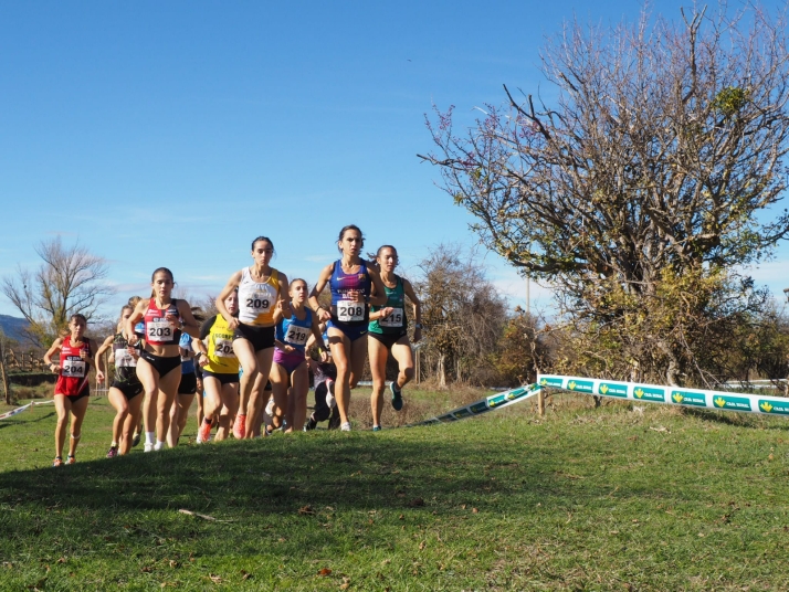 El Cross de Valonsadero dobla emociones en la cita dominical