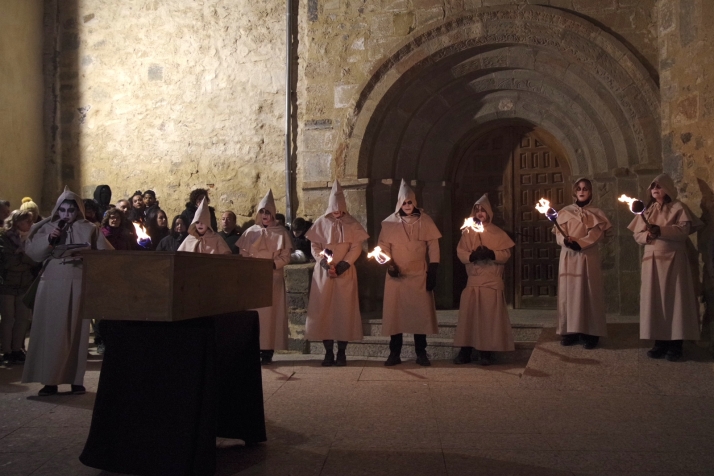 Ágreda revive su peculiar tradición víspera de Todos los Santos