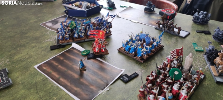 40 jugares se dan cita en Valdeavellano de Tera para realizar una competición amistosa de Warhammer