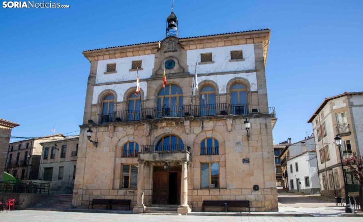 Covaleda publica las bases para la contratación de un técnico informático