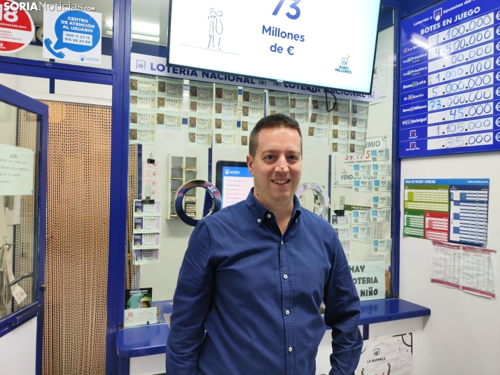 La locura de la Lotería de Navidad: Así se vive en la administración que más vende de la provincia que más gasta