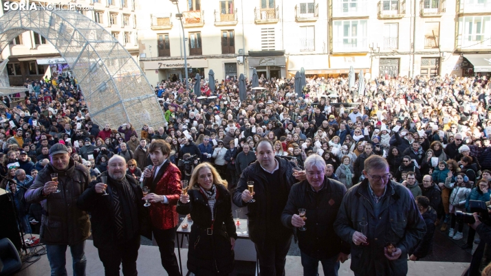 Fotos: Las campanadas más originales se adelantan y sustituyen a las uvas por torreznos