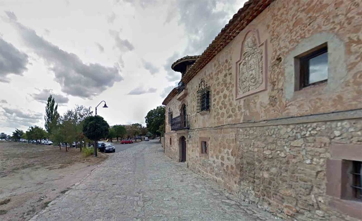 Avances en la adecuación de calles y mobiliario urbano en Medinaceli