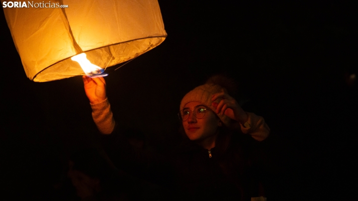 En imágenes: Los deseos de Tierras Altas iluminan el cielo