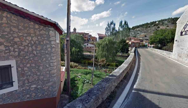 Aprobados 200.000 € para una pasarela que permita el tránsito peatonal seguro sobre el río en Ucero 