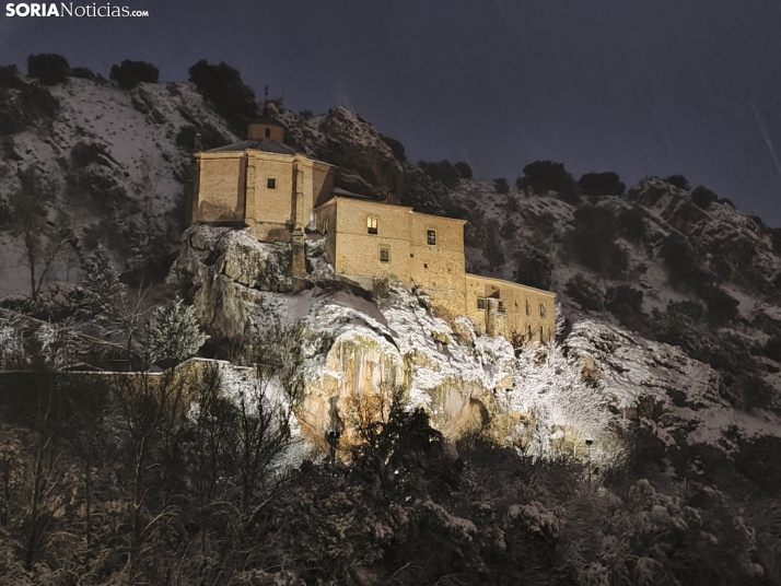 El Duero, la nieve y San Saturio; un escenario de película