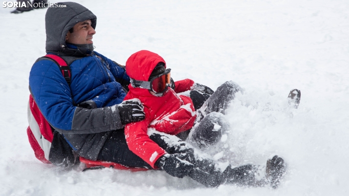 Galería: Soria disfruta de la primera nieve del año