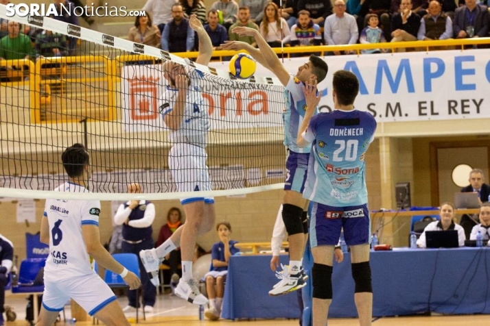 Grupo Herce 1-3 Arkas Izmir: Los sorianos no pueden con el poderío turco en la Copa CEV