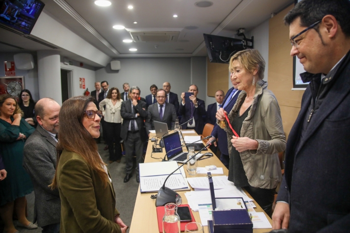 La decana de los letrados sorianos toma posesión en el Consejo de la Abogacía