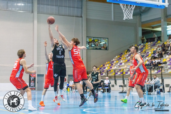 El CSB logra la victoria en León (56-66) y mantiene intactas sus opciones de jugar la Copa