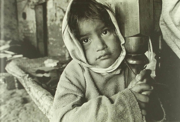 El Casino acoge la muestra fotográfica Los ojos de los pobres